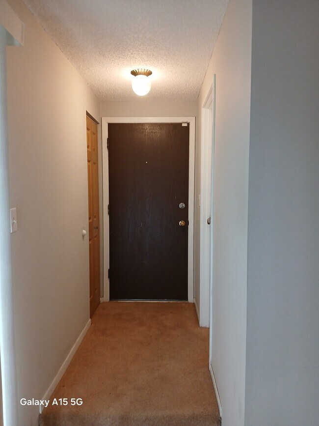 Foto del edificio - 11 Parkside Ct