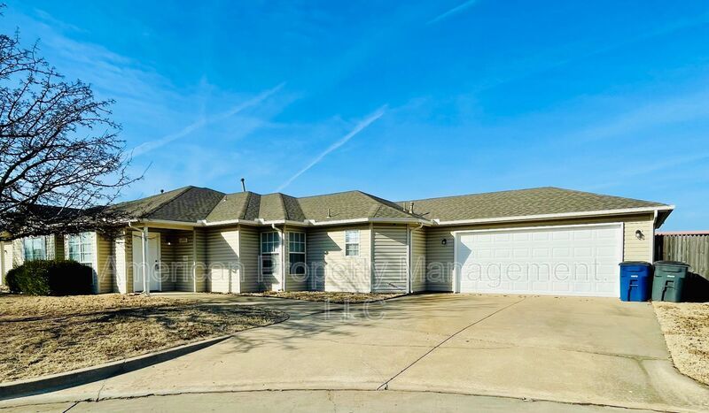 Primary Photo - 12935 E 31st Ct
