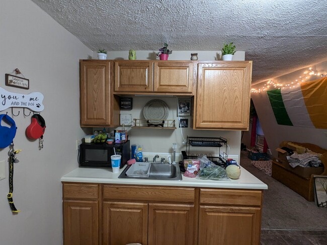 Foto del edificio - 71 Moultonville Rd