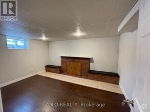 Building Photo - 1643 Glenburnie Rd