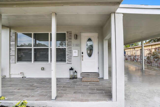 Foto del edificio - 3160 SW 20th Ct