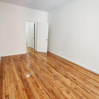 Foto del edificio - 2 bedroom in BRONX NY 10455