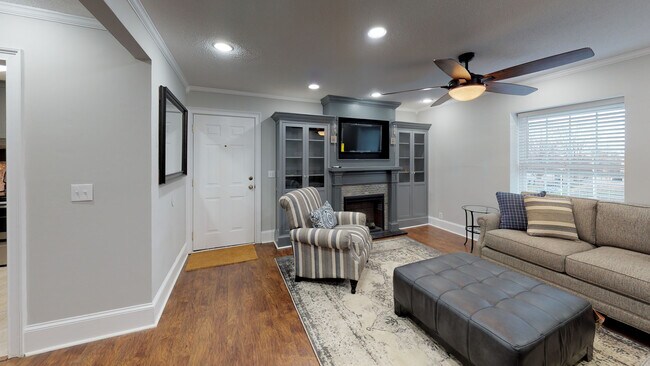 Foto del edificio - Dilworth Edge 3 Bedroom Condo for Rent
