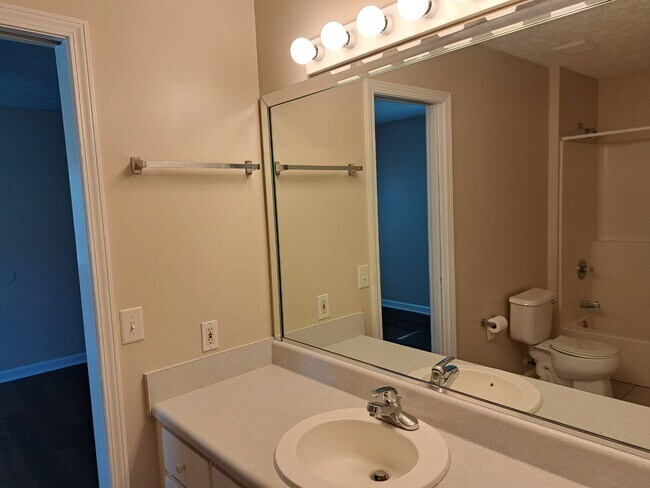 Foto del edificio - 5518 Beach Dr