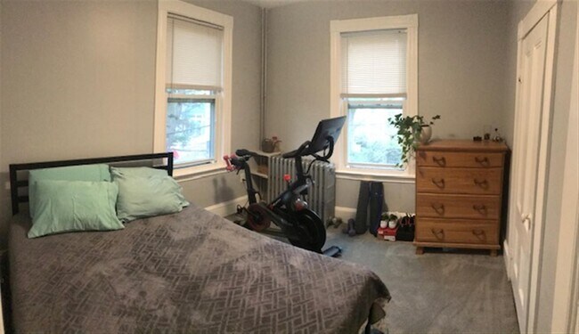 Foto del edificio - 62 Eustis St