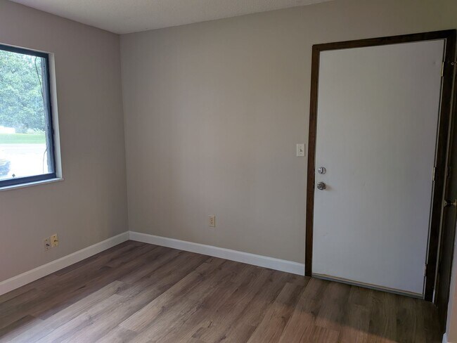 Foto del edificio - 3229 Cassidy Rd