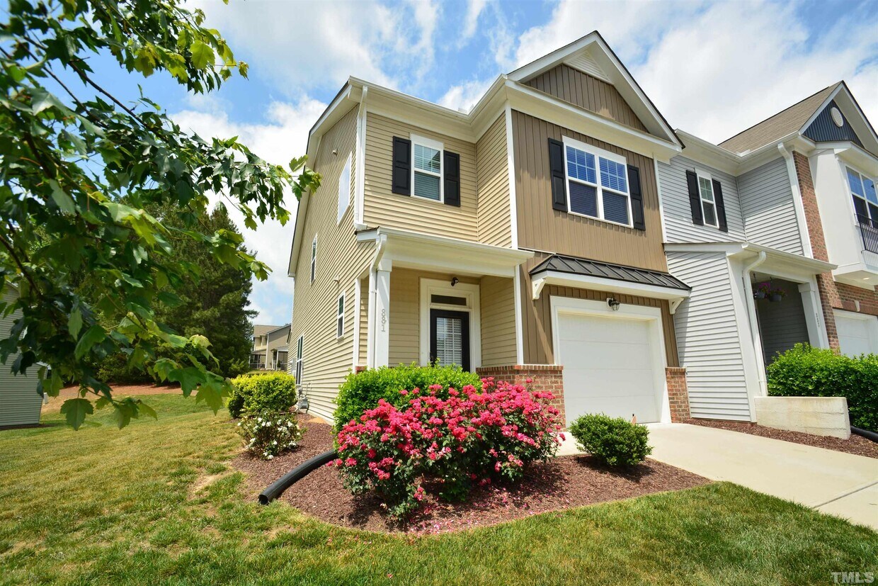 Foto principal - 881 Saratoga Dr