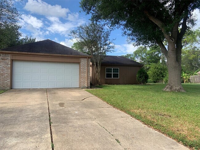 Foto del edificio - 16618 Oxnard Ln