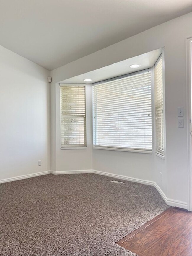 Building Photo - 14097 Mill Canyon Peak Dr