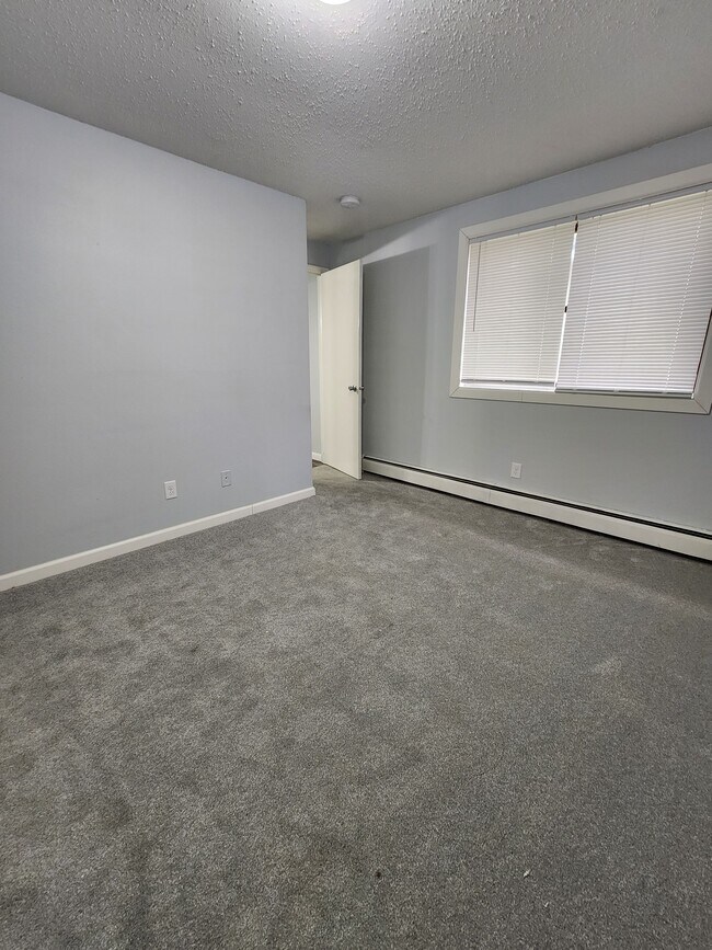 Foto del edificio - 102 Oak St