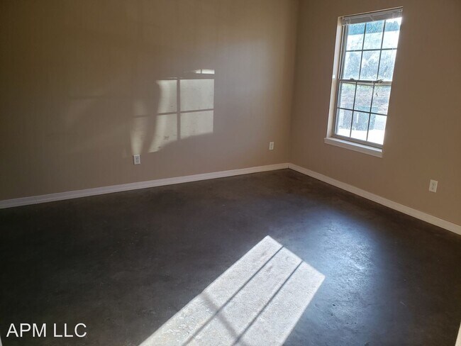 Building Photo - 2 br, 2 bath Apartment - 133 Westfields Court