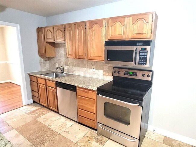 Foto del edificio - 1061 Homewood Ct