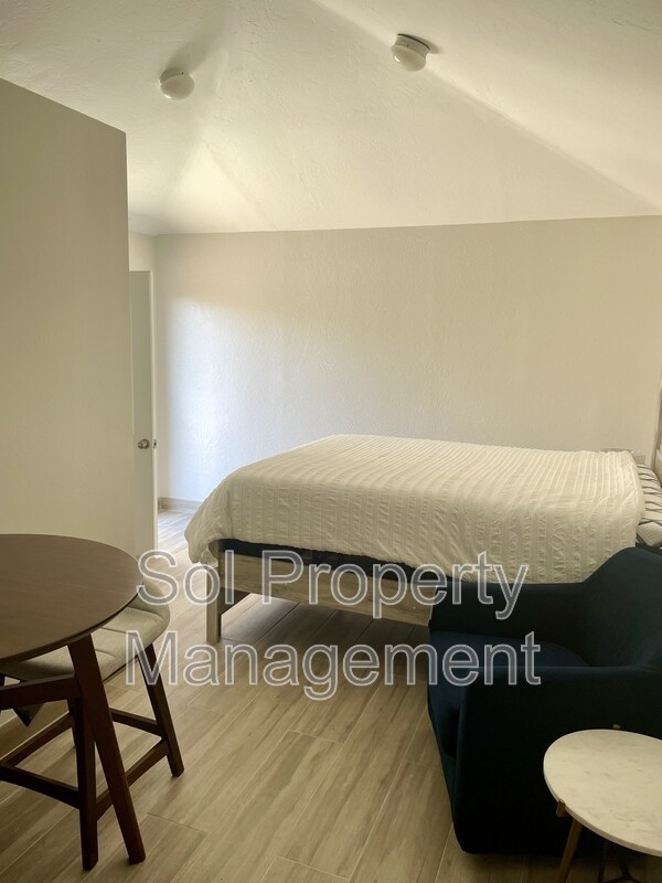 Foto del edificio - 119 Swift St