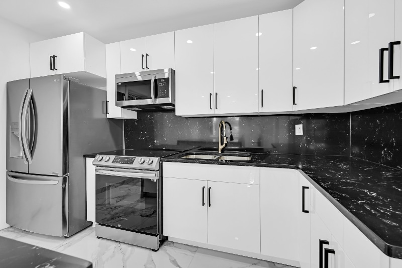 Primary Photo - 3127 Sedgwick Ave