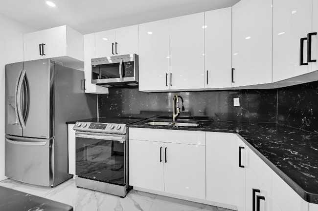 Photo - 3127 Sedgwick Ave Apartment