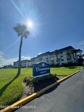 Building Photo - 2160 N Hwy A1A