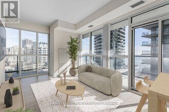 Building Photo - 38 Annie Craig Dr