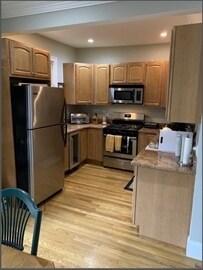 Foto del edificio - 428 W 2nd St