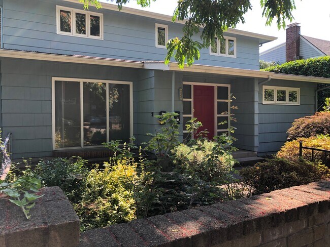 Planta principal de la casa - 1943 Onyx St