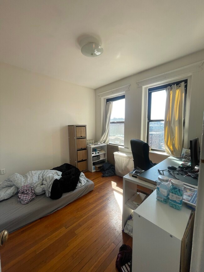 Foto del edificio - 1258 Commonwealth Ave