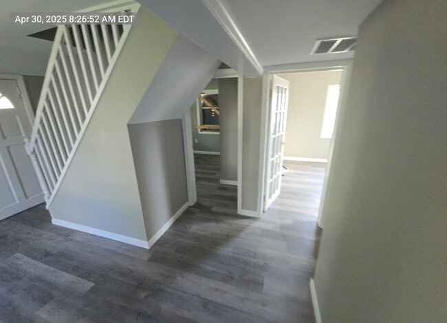 Foto del edificio - 7700 Meath Rd