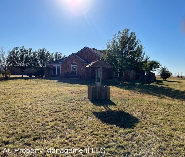 3 br, 2 bath House 15702 OUTBACK TRL House Rental in Amarillo, TX