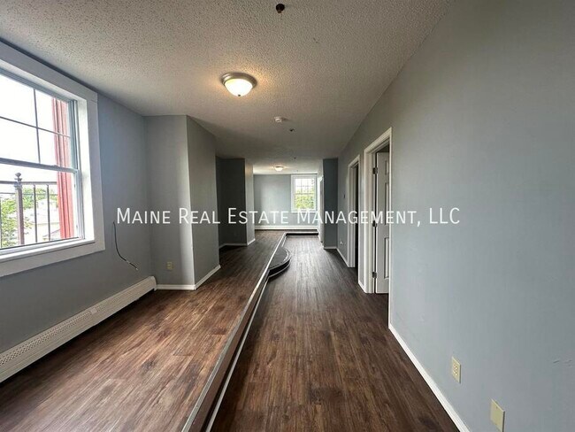 Foto del edificio - 255 Main St