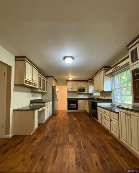 Foto del edificio - 2309 Cumberland Dr