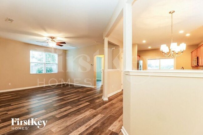 Foto del edificio - 605 Watershed Dr