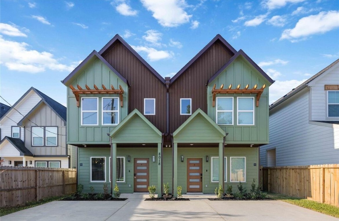 Foto principal - 8018 Attwater St