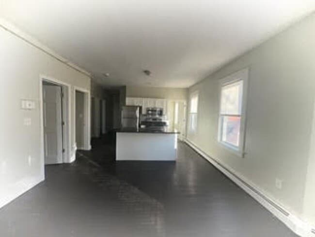 Building Photo - 51 Arlington St