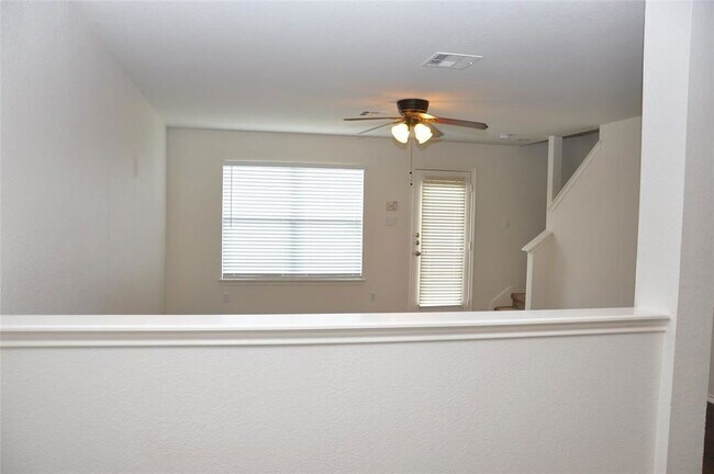 Building Photo - 1428 Davis Mountain Loop