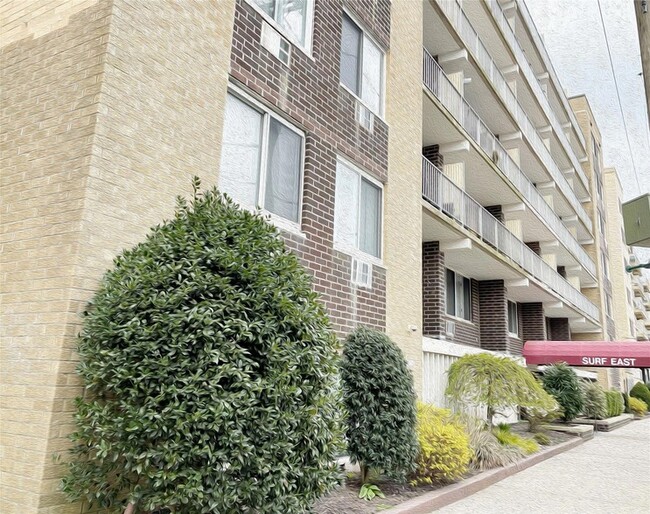 Foto del edificio - 650 Shore Rd