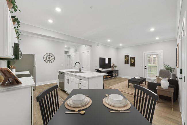 Building Photo - Pointe Grand Pensacola