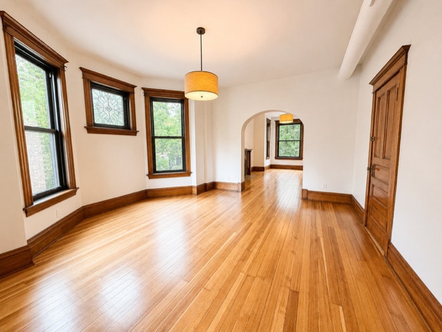 Building Photo - 2528 W Iowa St