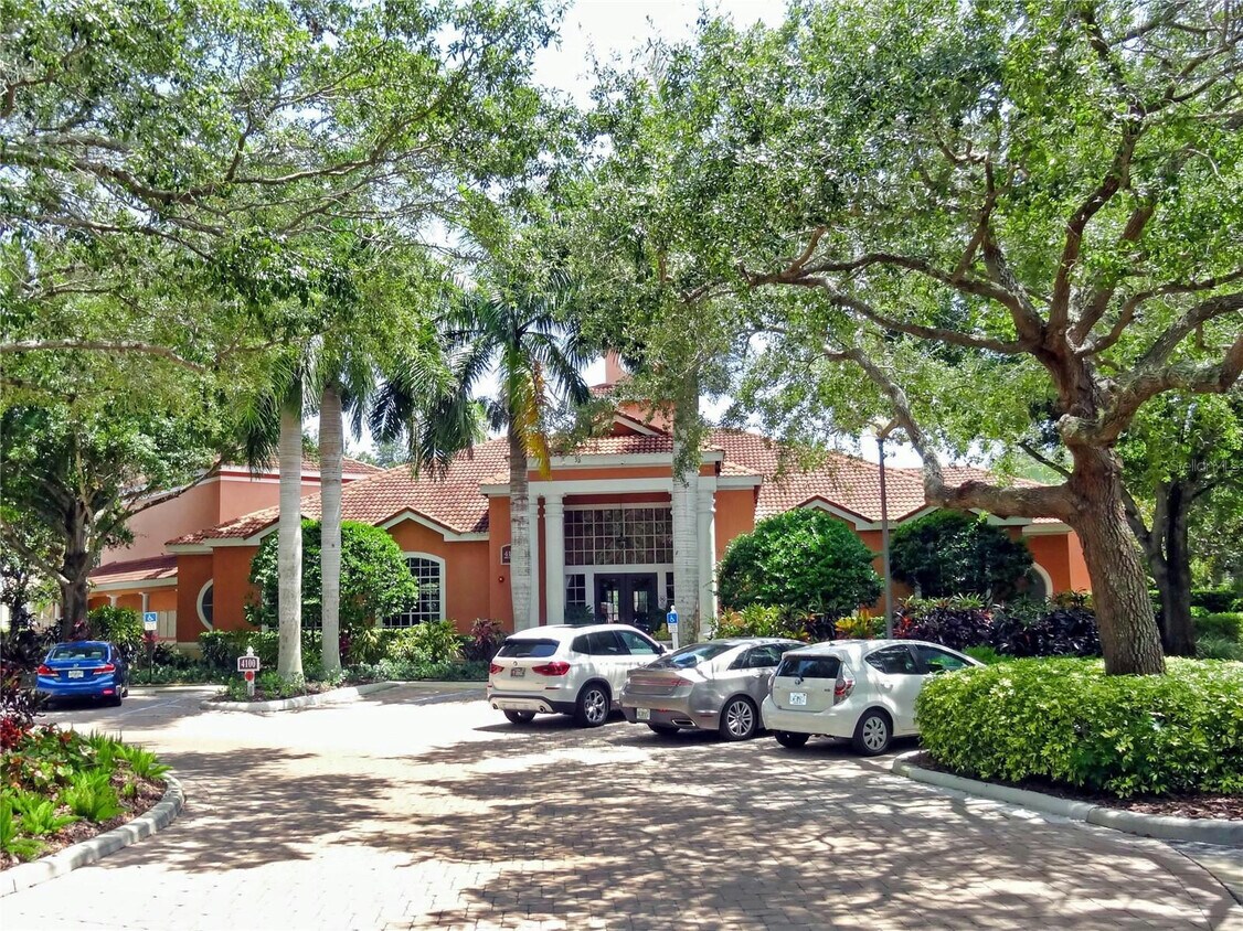 Foto principal - 4174 Central Sarasota Pky