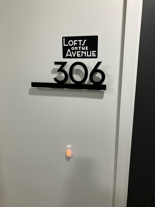 Foto principal - 5072 N University Ave