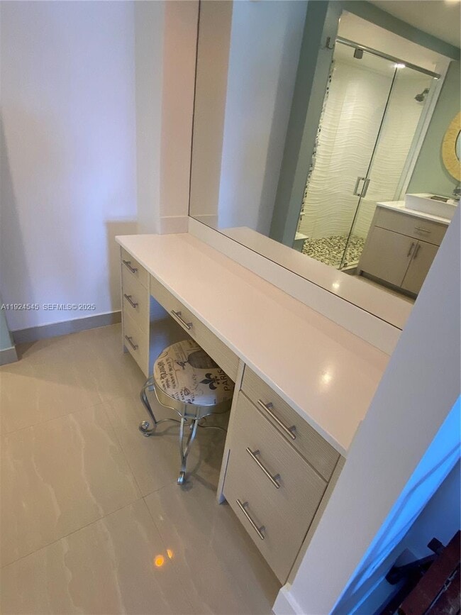 Foto del edificio - 1500 S Ocean Dr