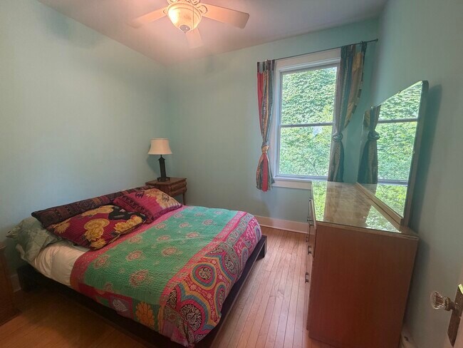 Foto del edificio - 1004 Ashland Ave