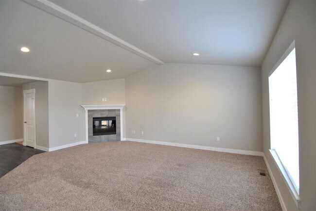 Foto del edificio - 3 Bedroom, 2 Bath Rambler in Mary Hill Est...