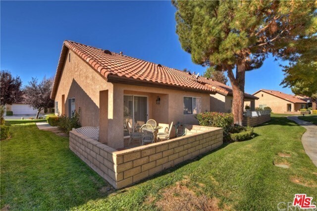 Foto del edificio - 11553 Oak St