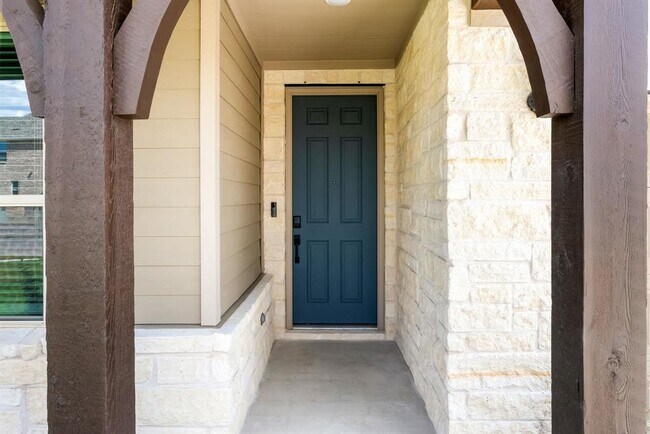 Building Photo - 221 Celeste Wy