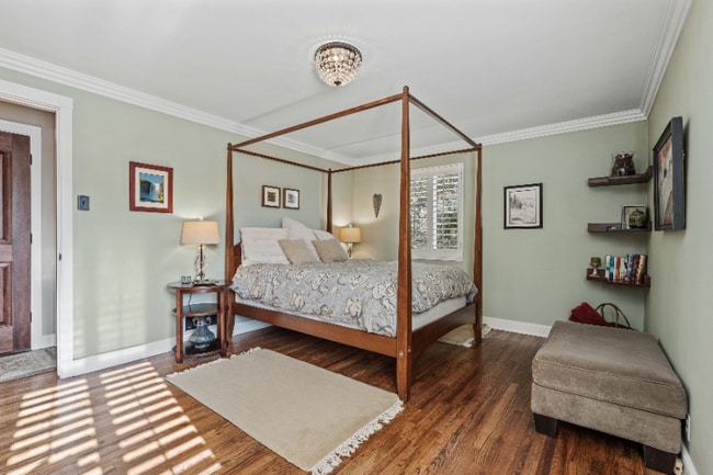 Photo - 1545 S 2300 E House