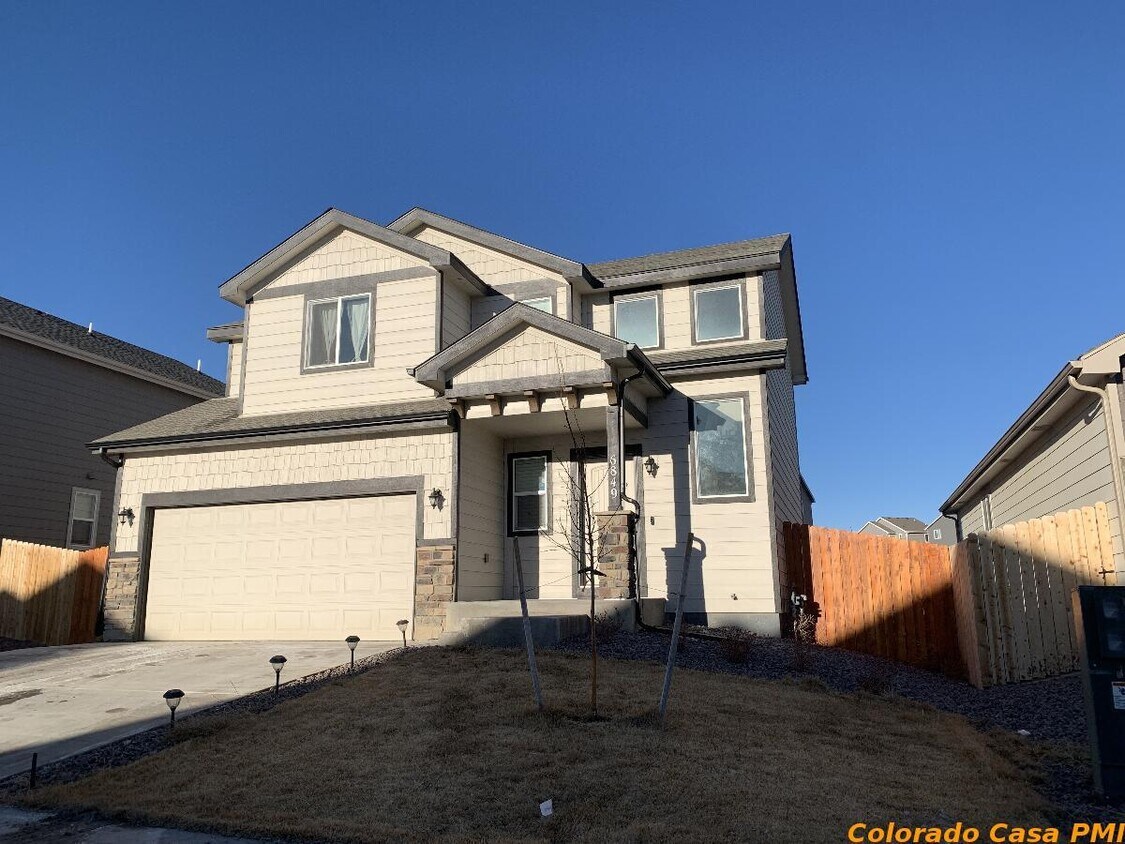Recent New Build in Lorson Ranch Room for Rent in Colorado Springs