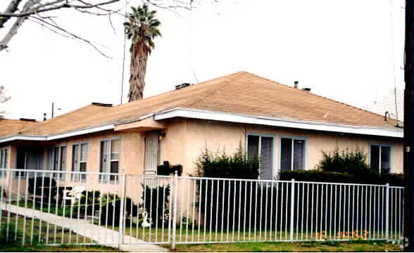 Building Photo - 1155 N Lugo Ave