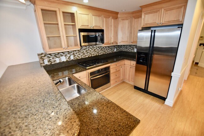 Foto del edificio - Capitol Hill 2 Bedroom w/ Incredible Views!