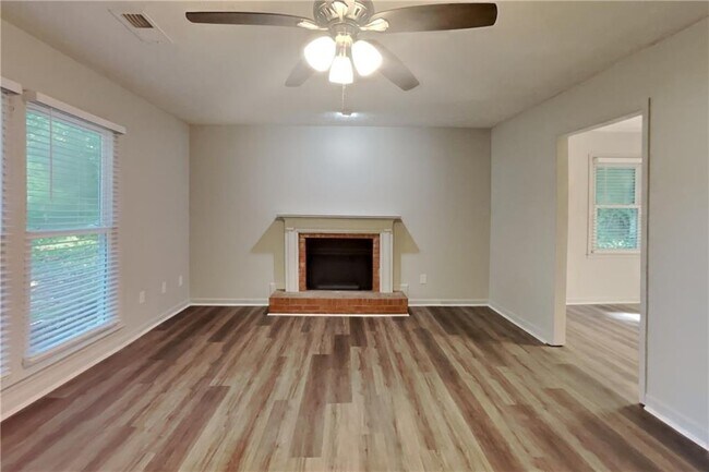 Foto del edificio - 3117 Calumet Cir NW