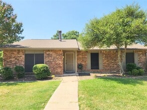 Building Photo - 5224 Cole Dr