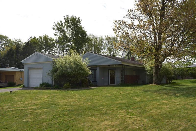 Primary Photo - 100 Primrose Ave
