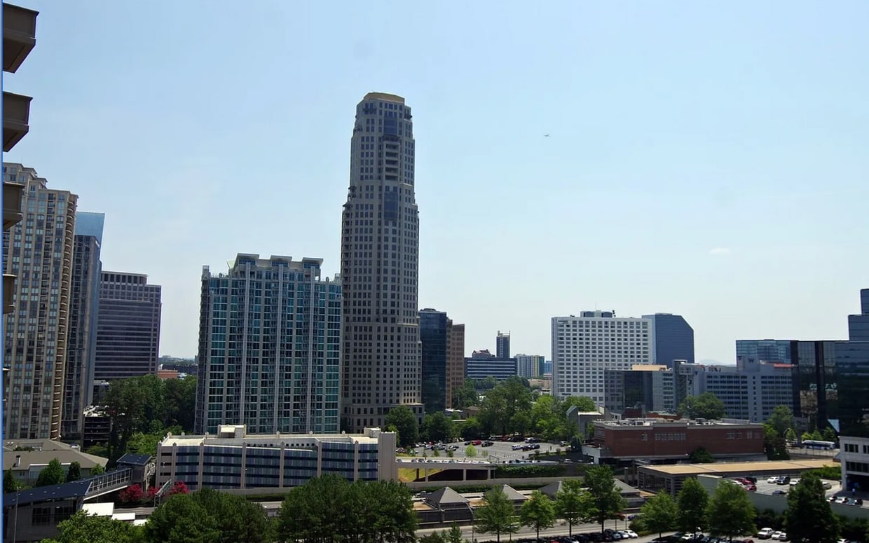 Primary Photo - 3338 Peachtree Rd NE